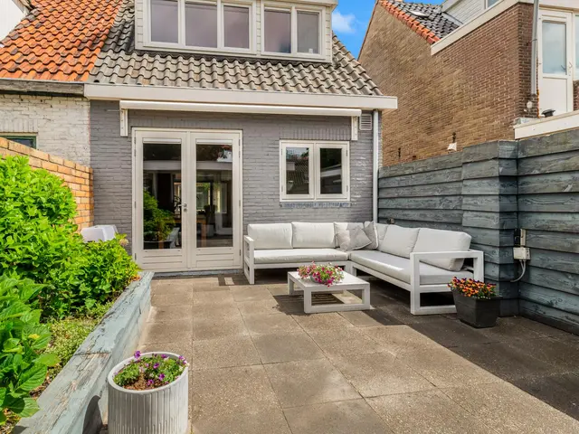 Reguliersdwarsstraat 17, BEVERWIJK