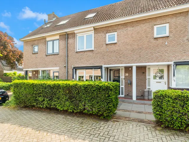 Salvador Allendelaan 38, BEVERWIJK