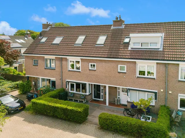 Salvador Allendelaan 38, BEVERWIJK