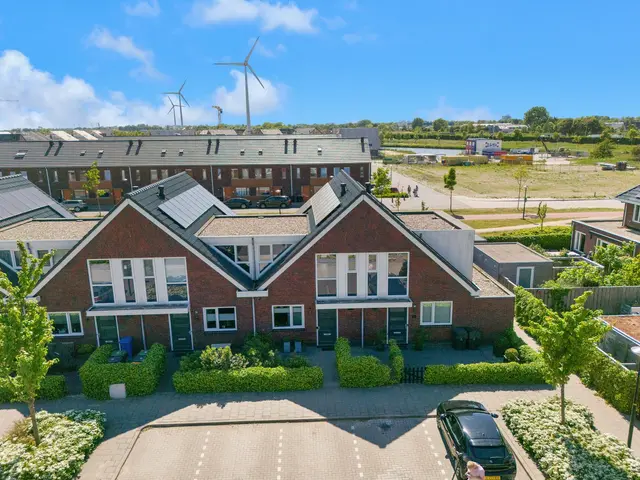 Purperreiger 35, HEERHUGOWAARD