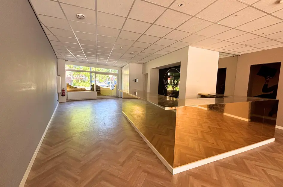 Breestraat 8