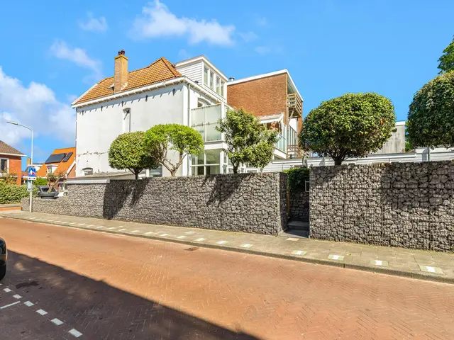 Julianaweg 33, WIJK AAN ZEE