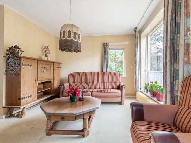 Hoogeweg 25, HEILOO