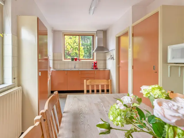 Hoogeweg 25, HEILOO