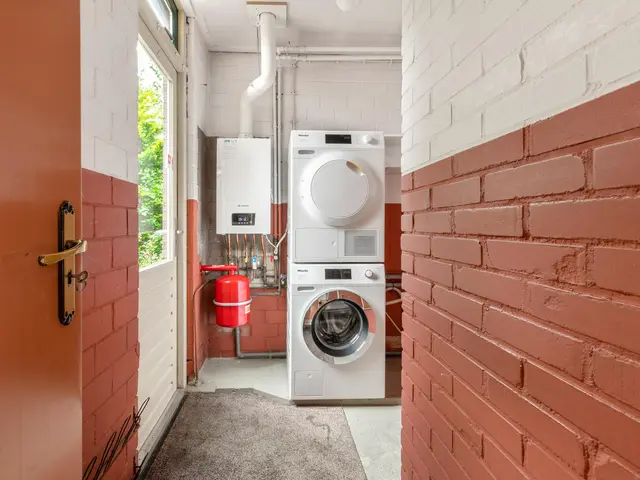 Hoogeweg 25, HEILOO