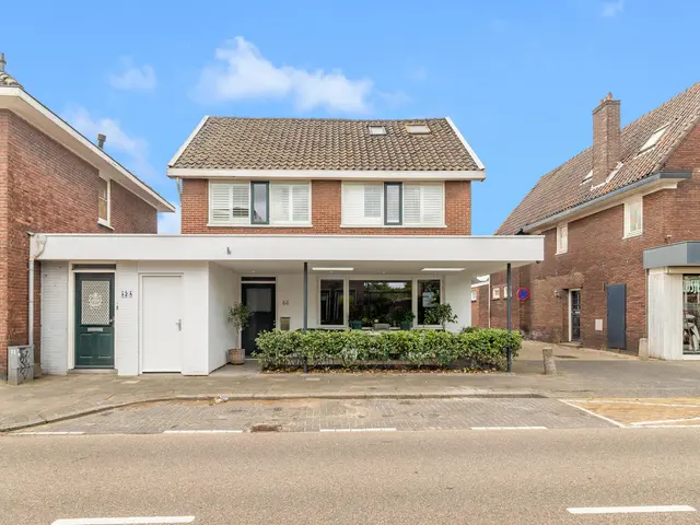 Arendsweg 44, BEVERWIJK