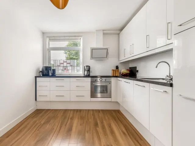 Laan van Broekpolder 212, BEVERWIJK
