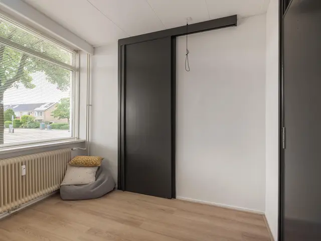Admiraal de Ruyterlaan 13, CASTRICUM