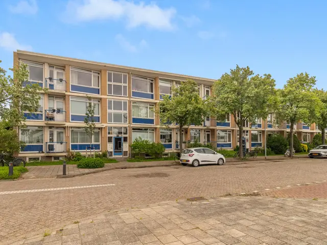 Admiraal de Ruyterlaan 13, CASTRICUM
