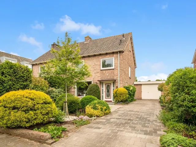 Kennemerstraatweg 271, HEILOO