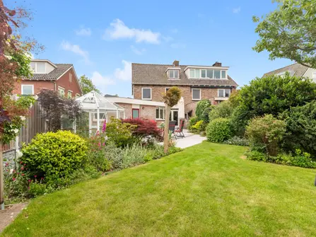 Kennemerstraatweg 271