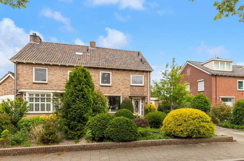 Kennemerstraatweg 271