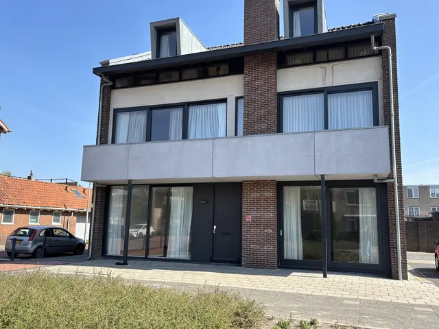 Wijkerstraatweg 152, VELSEN-NOORD