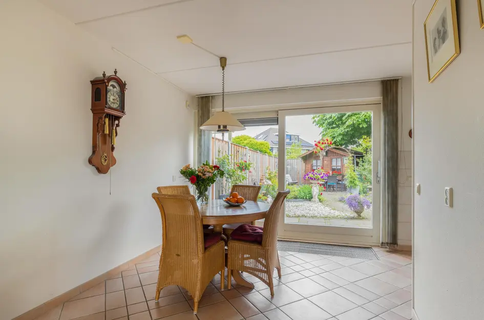 Achterweide 15