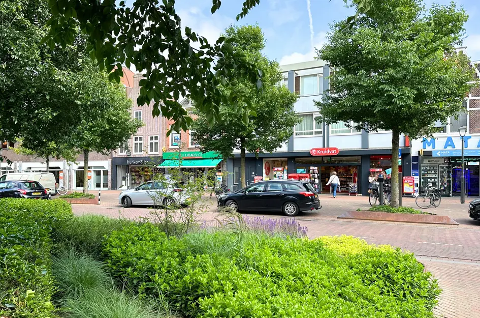 Breestraat 73