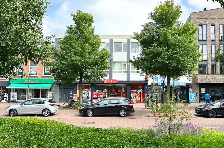 Breestraat 73