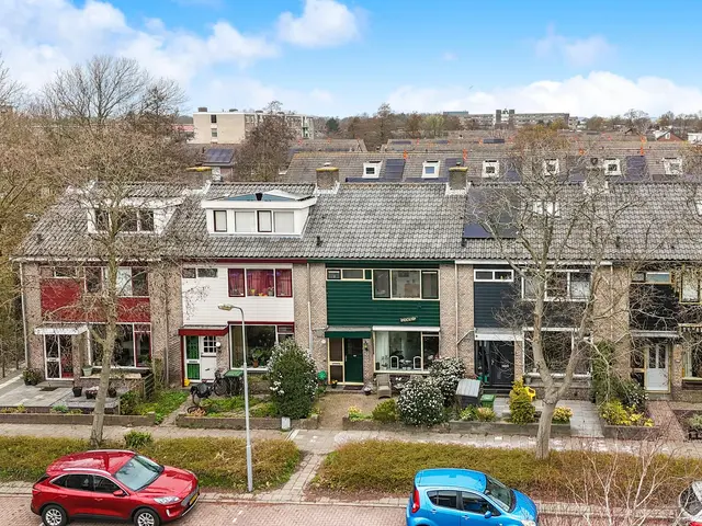 Rossinistraat 23, HEEMSKERK