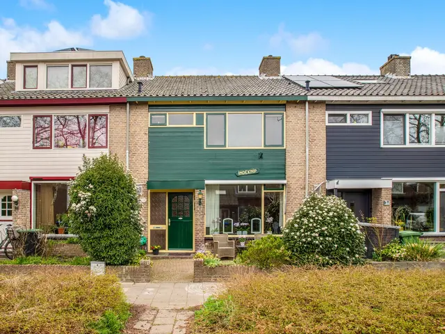 Rossinistraat 23, HEEMSKERK