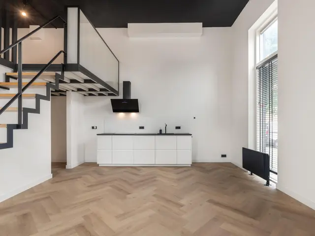 Laan der Nederlanden 70C, BEVERWIJK
