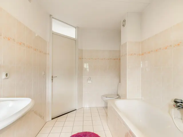 De Hoop 45, UITGEEST