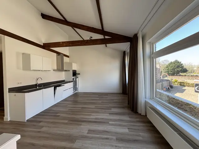 Grote Hout- of Koningsweg 8A, VELSEN-NOORD