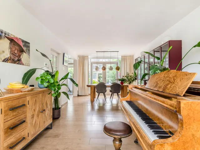 Cesar Franckstraat 6, CASTRICUM
