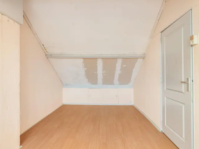 Deken Waarestraat 17, BEVERWIJK