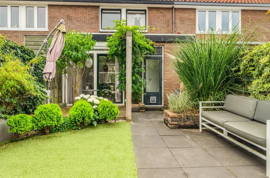 Deken Waarestraat 17