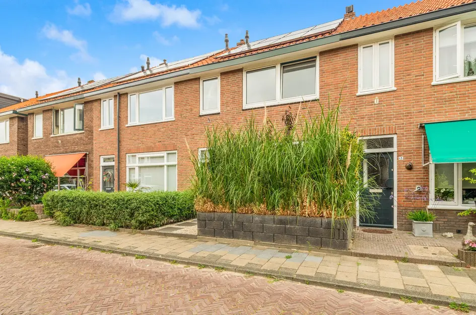 Deken Waarestraat 17