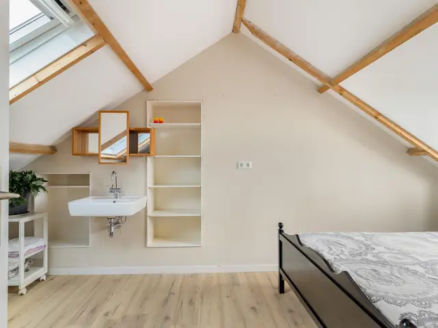 Rijksweg 136b, LIMMEN