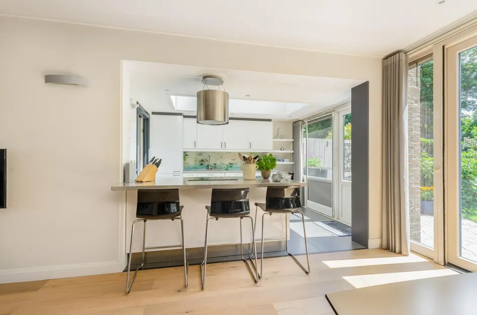 Lourens Bogtmanstraat 25
