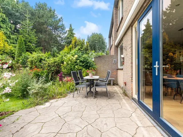 Lourens Bogtmanstraat 25, OUDKARSPEL