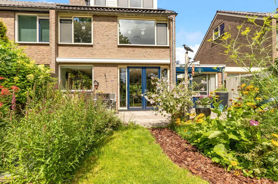 Lourens Bogtmanstraat 25