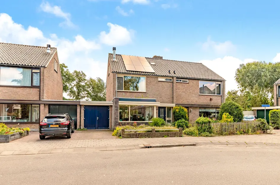 Lourens Bogtmanstraat 25