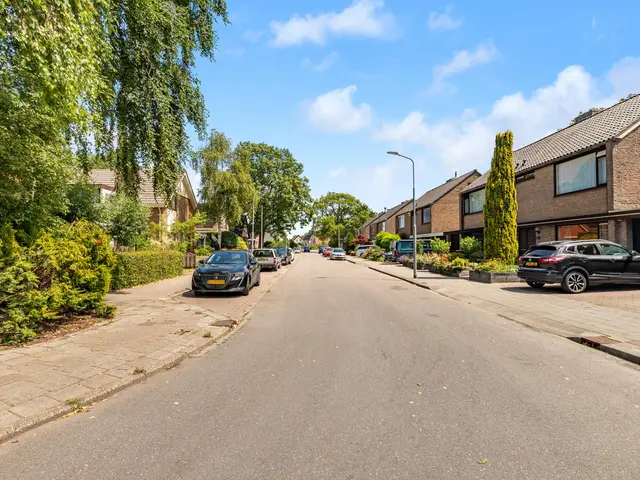 Lourens Bogtmanstraat 25, OUDKARSPEL