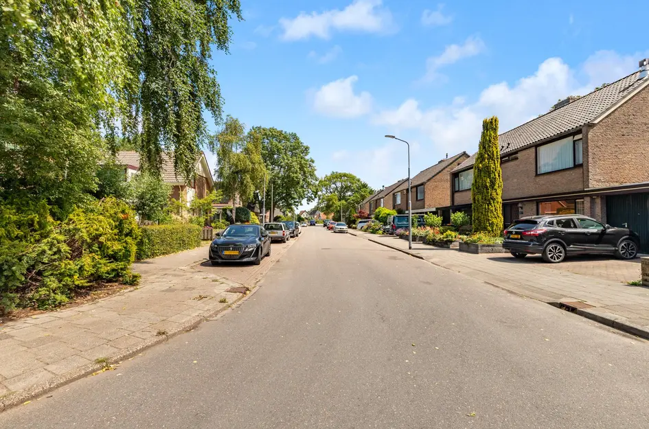 Lourens Bogtmanstraat 25