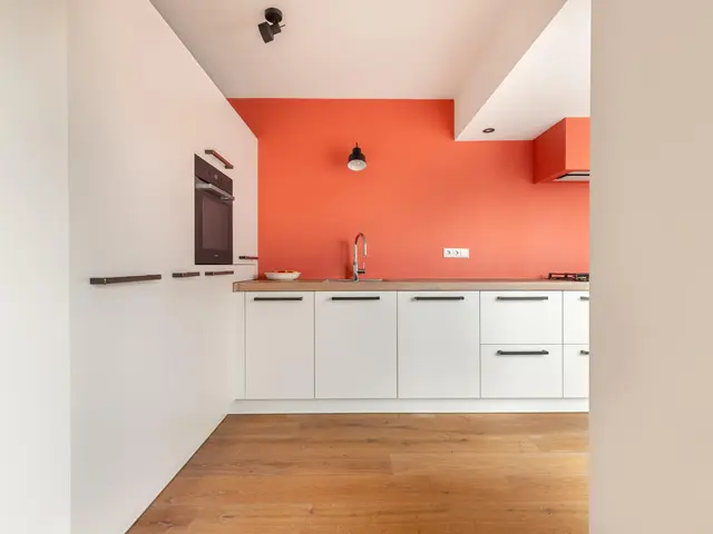 Pieter Dekkerstraat 15, WINKEL