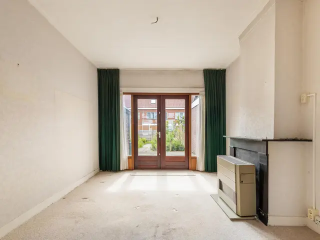 Wijkerstraatweg 258, VELSEN-NOORD