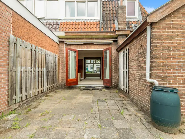 Wijkerstraatweg 258, VELSEN-NOORD