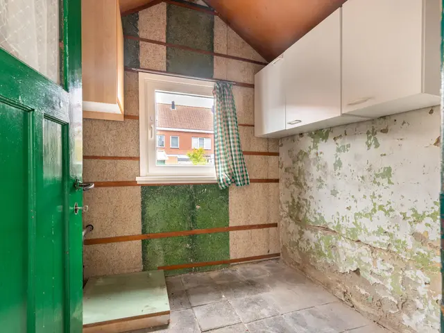 Wijkerstraatweg 258, VELSEN-NOORD