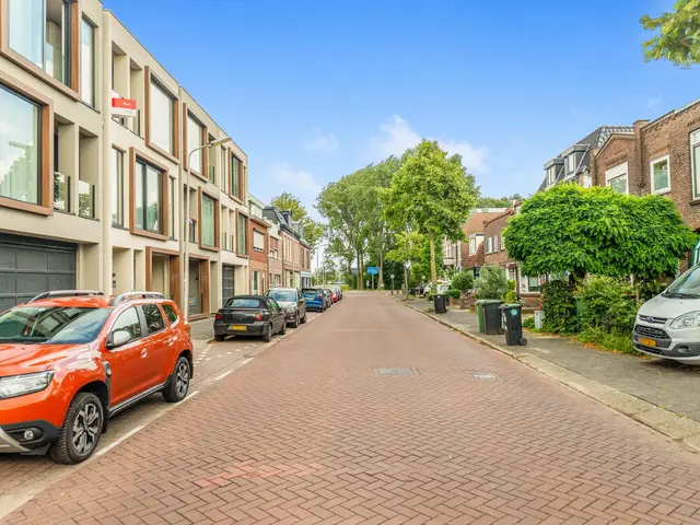 Wijkerstraatweg 258, VELSEN-NOORD