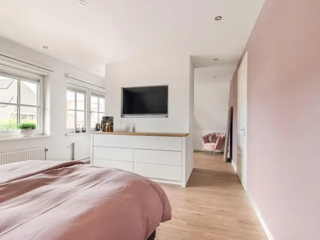 Kruiskamplaan 168, UITGEEST