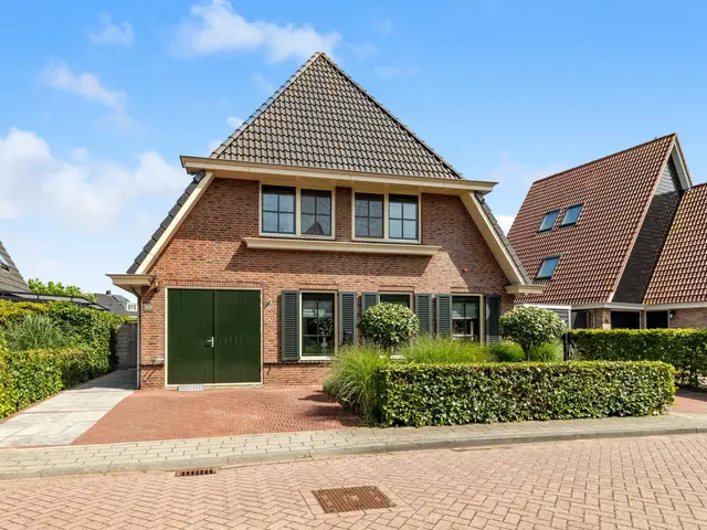 Kruiskamplaan 168, UITGEEST