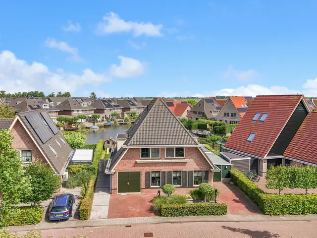 Kruiskamplaan 168, UITGEEST