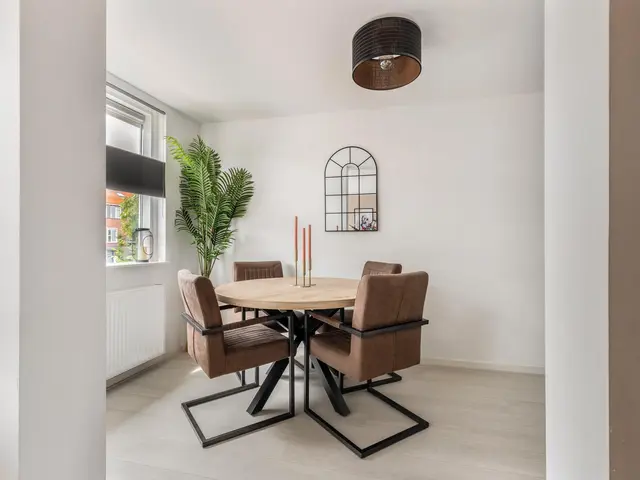 Wijkerstraatweg 180B, VELSEN-NOORD