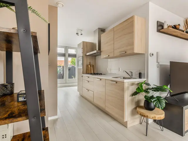 Wijkerstraatweg 180B, VELSEN-NOORD