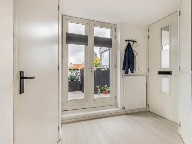 Wijkerstraatweg 180B, VELSEN-NOORD