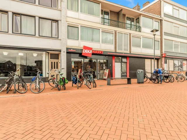 Wijkerstraatweg 180B, VELSEN-NOORD