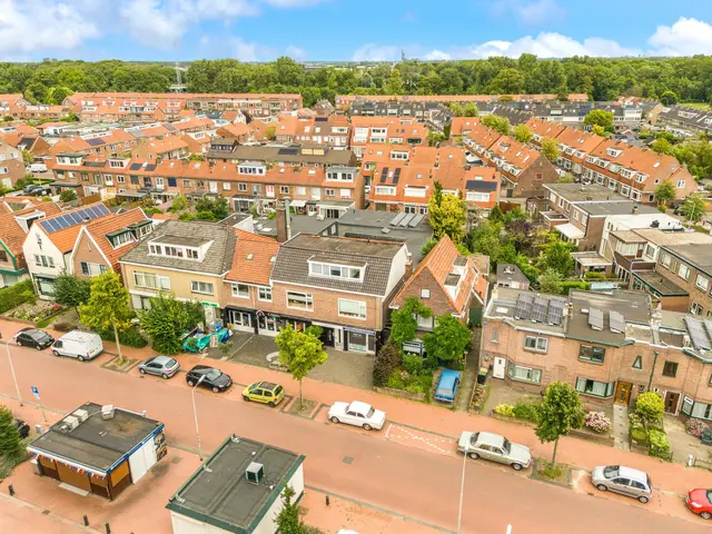 Wijkerstraatweg 180B, VELSEN-NOORD