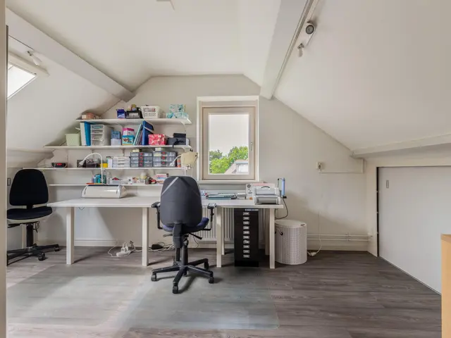 Doornenburg 42, HEEMSKERK